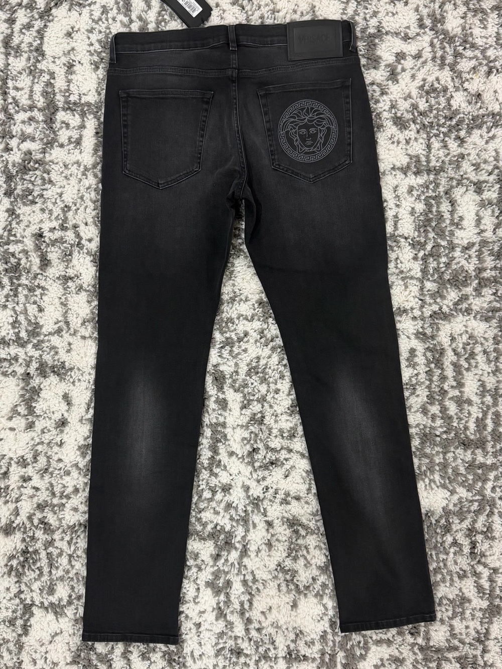 Versace Medusa Skinny Jeans Black Gold Men’s Size 36 NWT - Picture 3 of 10